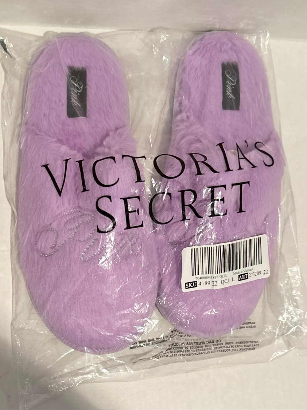 VS PINK Lilac Faux-Fur Closed-Toe Slippers